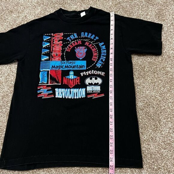 Vintage Six Flags  Tee - Picture 3 of 4